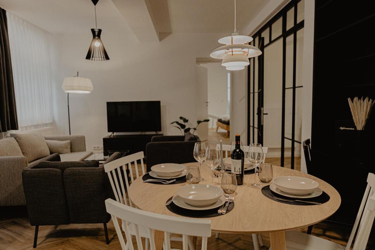 Ferienwohnungen An Der Salvatorkirche - Exklusiv-Apartments Mit Terrasse コーブルク エクステリア 写真