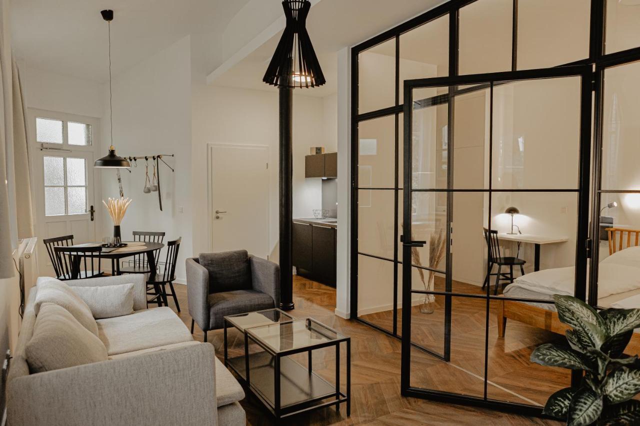 Ferienwohnungen An Der Salvatorkirche - Exklusiv-Apartments Mit Terrasse コーブルク エクステリア 写真